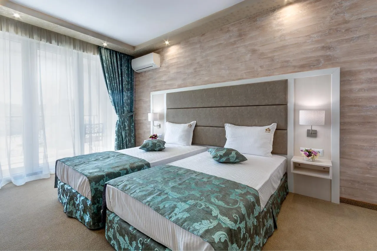 Siena Palace Primorsko Hotel